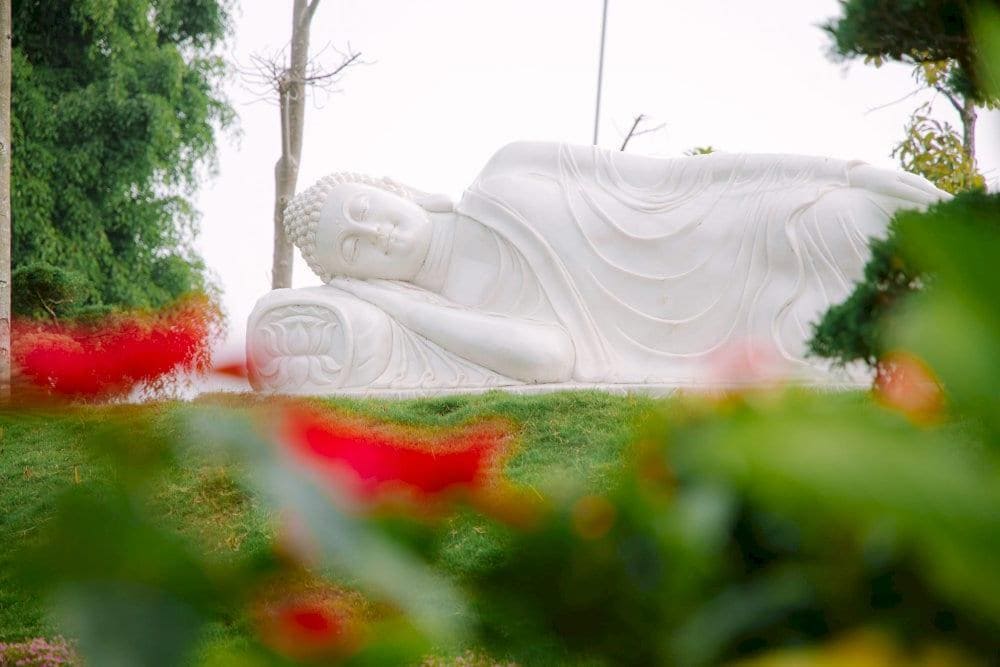 Tượng Phật Niết B&agrave;n (Nguồn: Ch&ugrave;a Ninh Tảo)